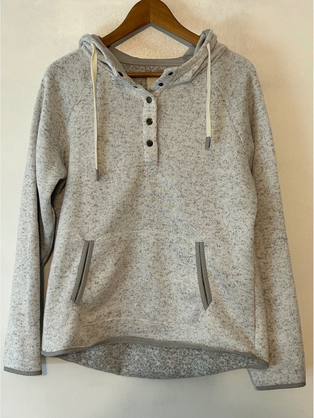 Thread + Supply Women's XL Gray Pullover Hoodie with Snap Button and Drawstring